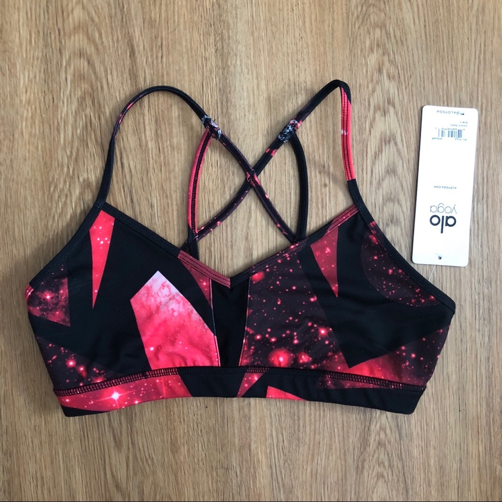 NWT Alo Yoga Bra